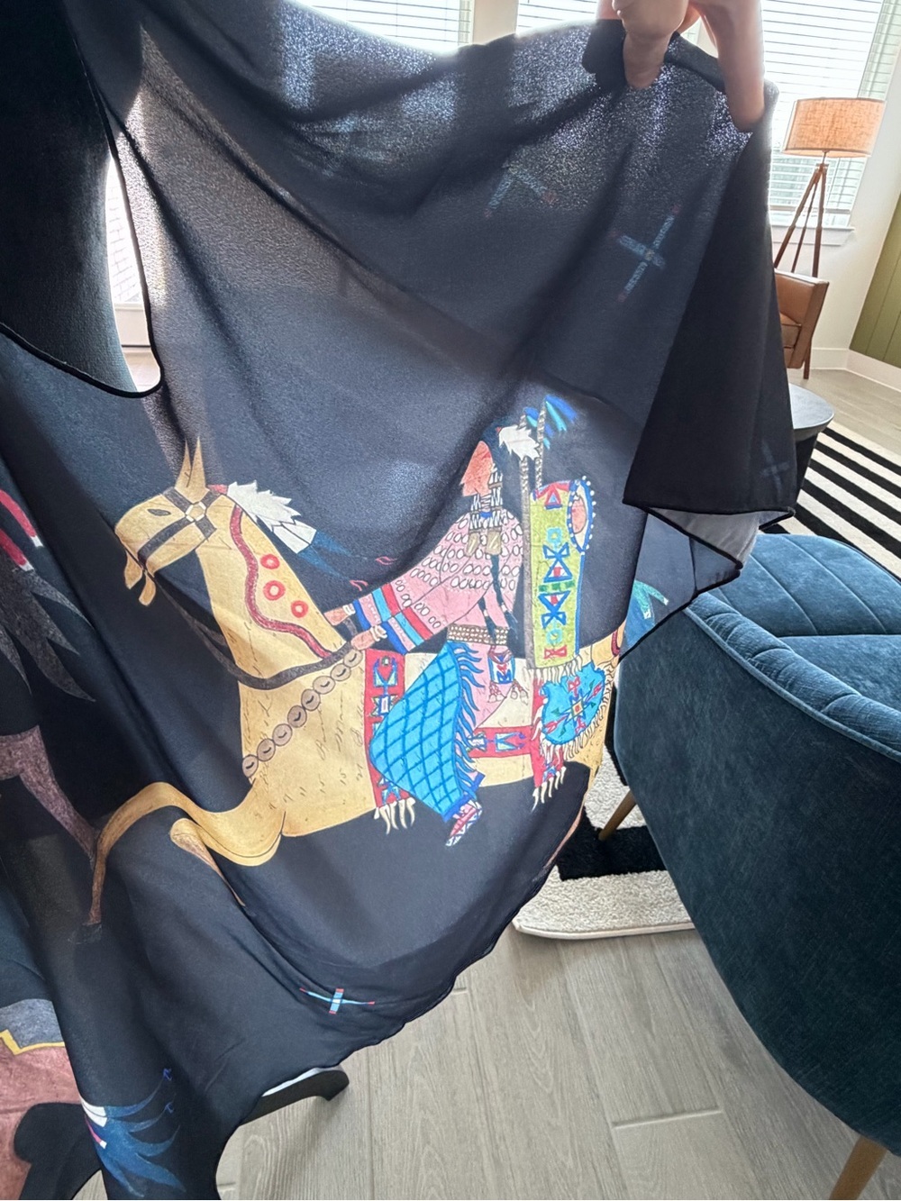 LAUREN GOOD DAY Native American Indigenous Owned Authentic Designer Horse Vest - Picture 4 of 6